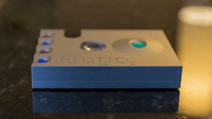 Обзор Chord Hugo 2: потрясающий звук в наушниках